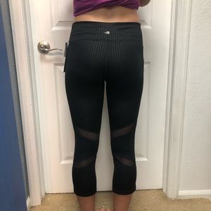Ideology cropped leggings with mesh
